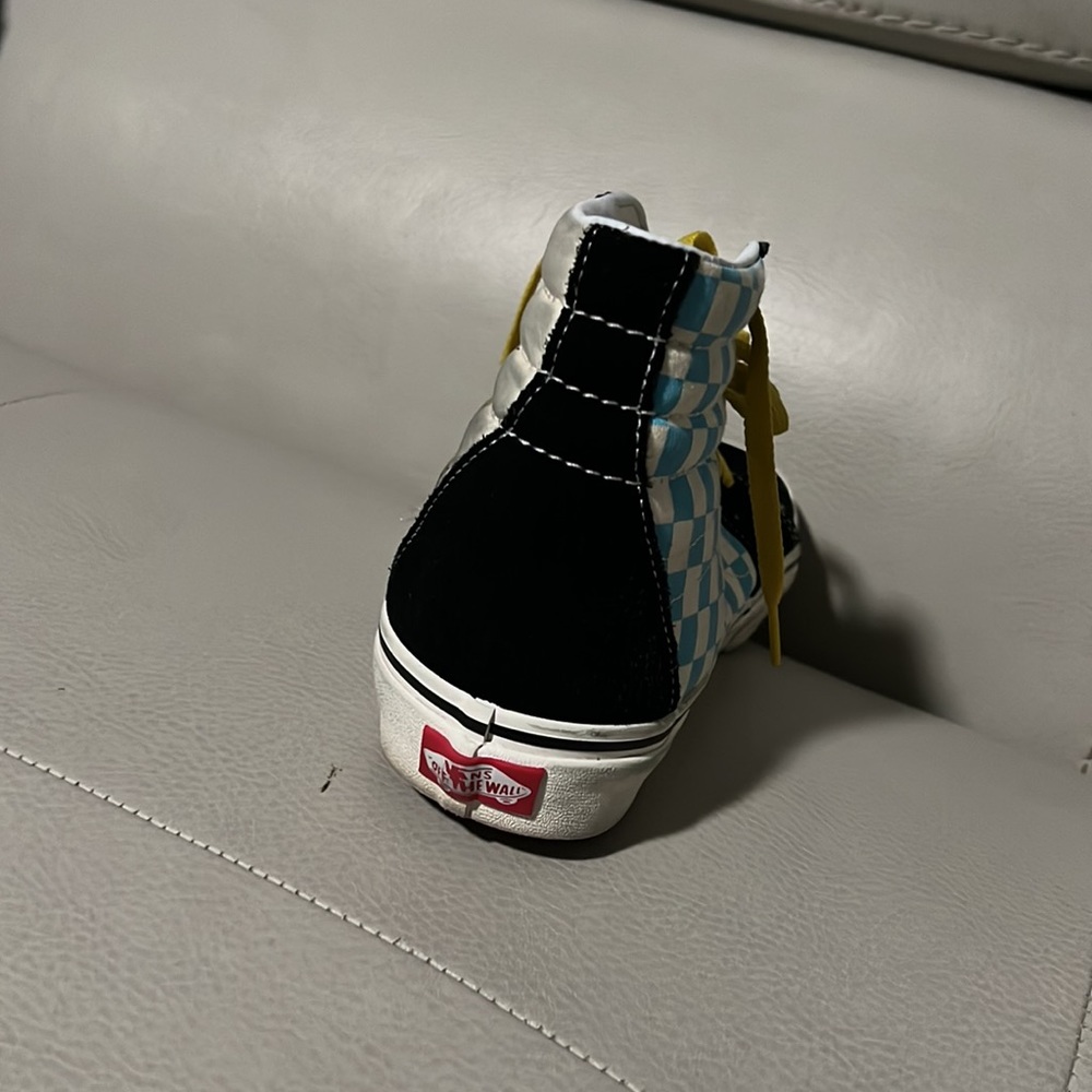 Customer Bert Simpson vans - Picture 5 of 5
